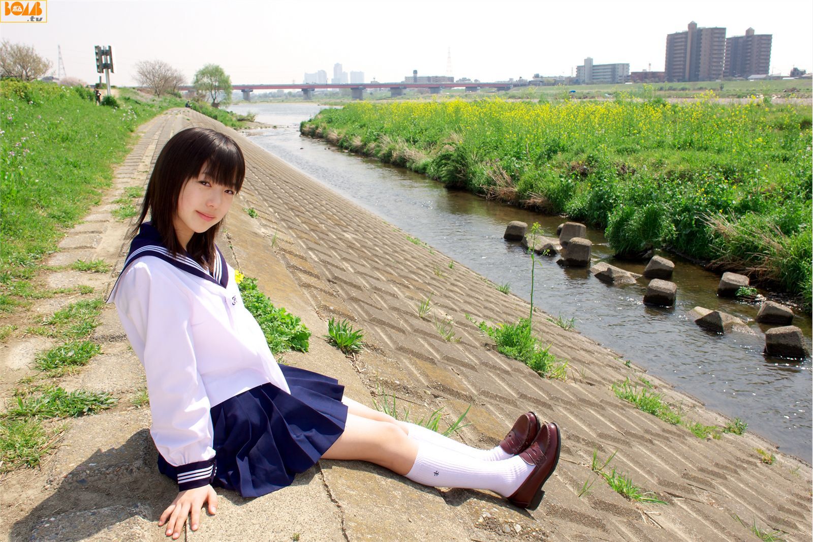 Nanako Niimi 新実菜々子 Bomb.TV 日本性感美人